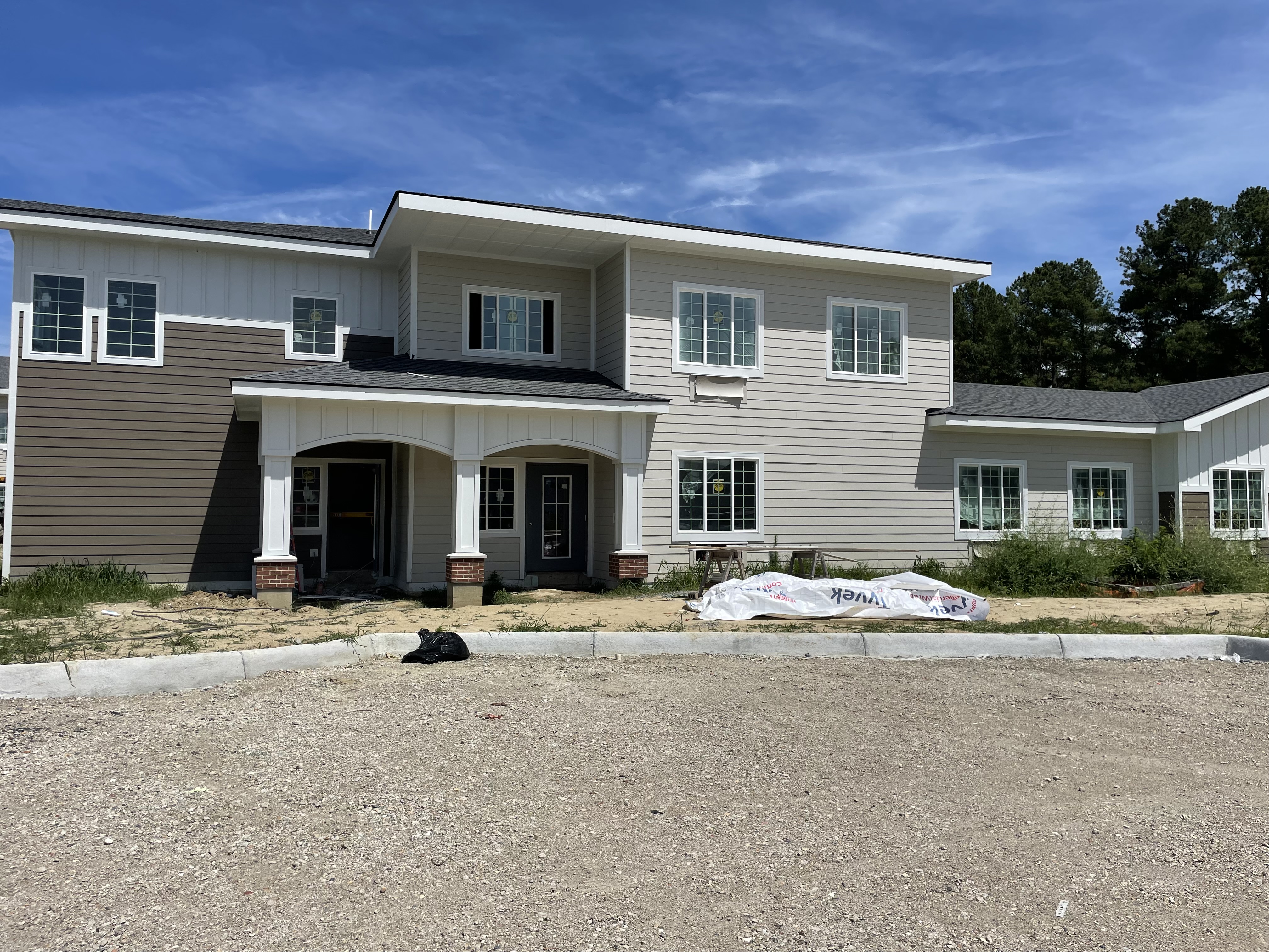 Senior living wing with mixed exterior materials